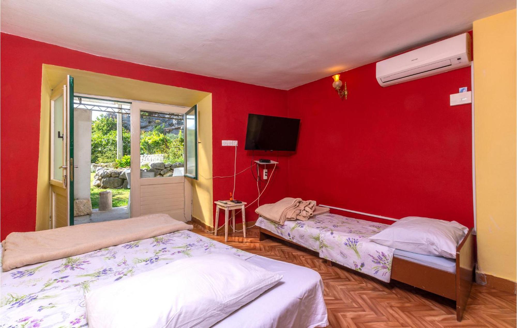 Lovely In With Kitchen Omiš