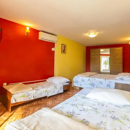 Lovely Apartment In Omis With Kitchen Exterior photo
