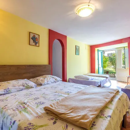 Lovely Apartment In Omis With Kitchen Exterior photo